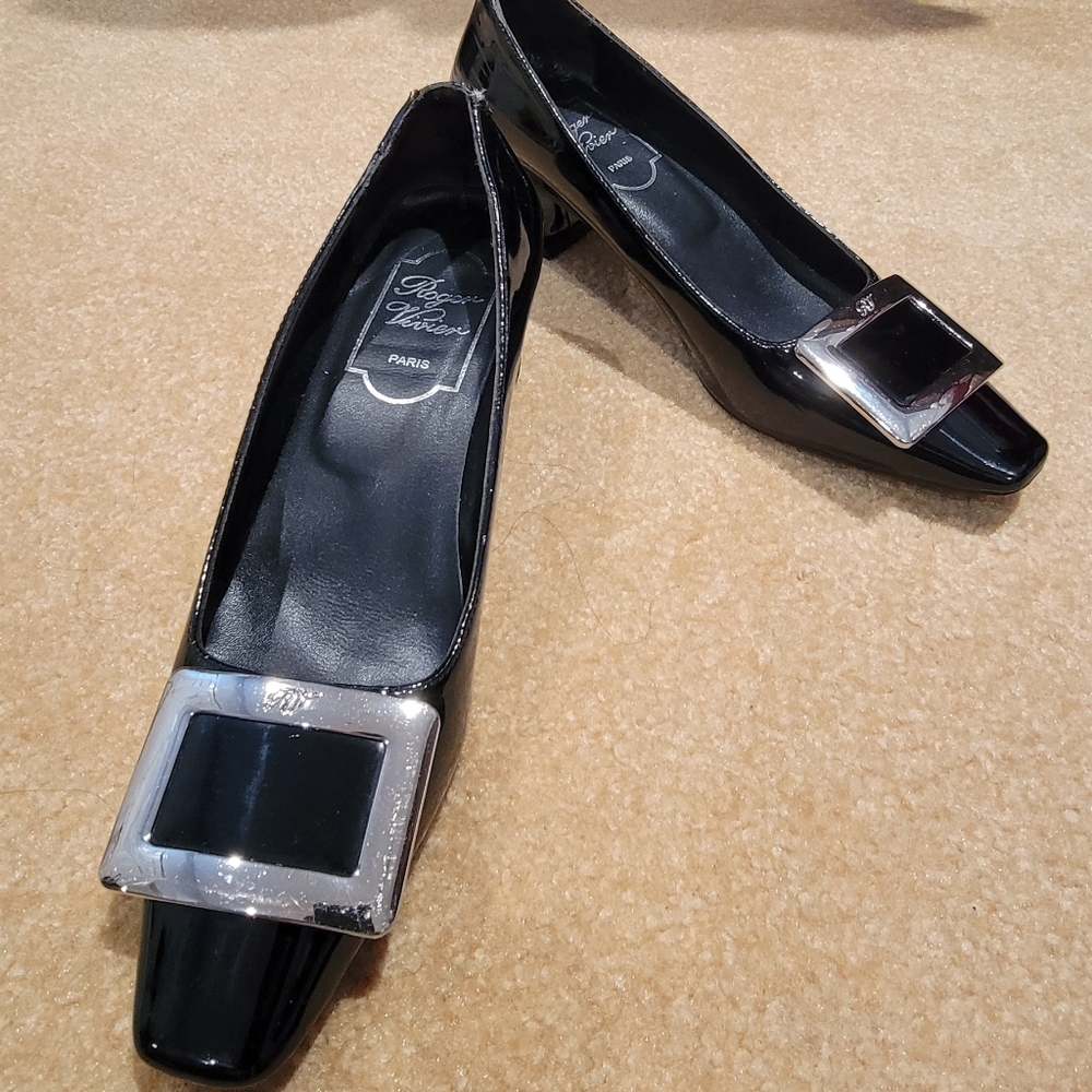 Roger Vivier Decolette Belle Black Sz. 35
